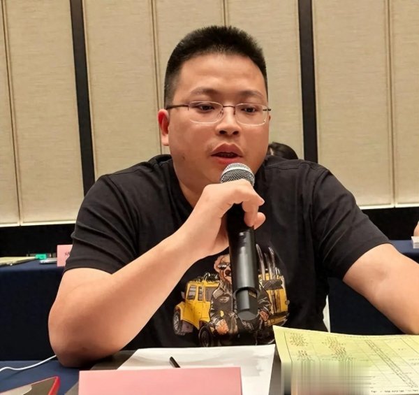 钱生财 2万做到8000万, 又亏回到3万! 期货能赚钱的都不是“正常人”!